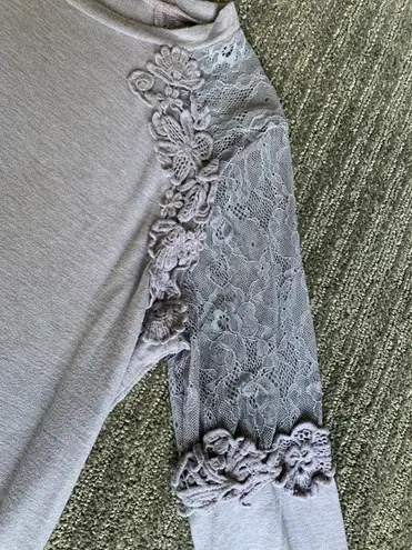 Lavender Lace Detailed Shirt Purple Size M