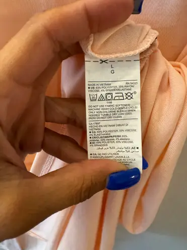 Old Navy Active Old Navy Ultralight Active Light Peach Tank Top Large