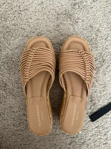 Paloma Barcelo mini platform wedges Tan Size 7
