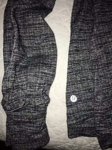 Lululemon Gray Sweatshirt