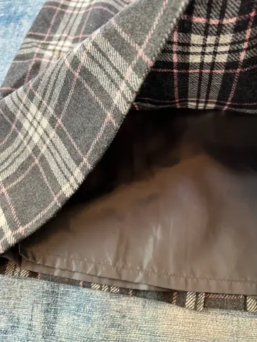 Chadwick's Gray Off White Pink Plaid Wool Blend Skirt Size 2 Petite