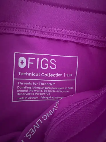 FIGS Purple Scrubs