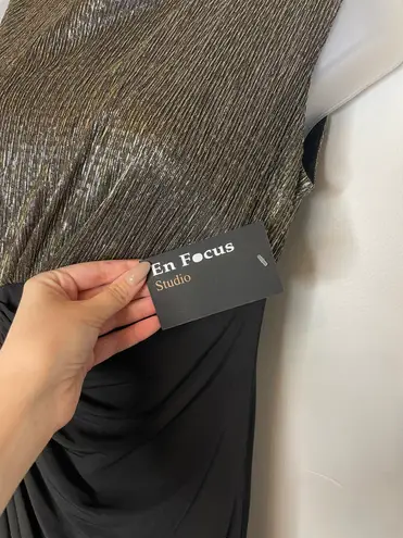 Enfocus Studio Gold Shimmer Bodice Sleeveless Ruched Dress