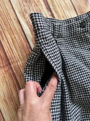 Sag Harbor Women Vintage Checkered Shorts Waist 29”