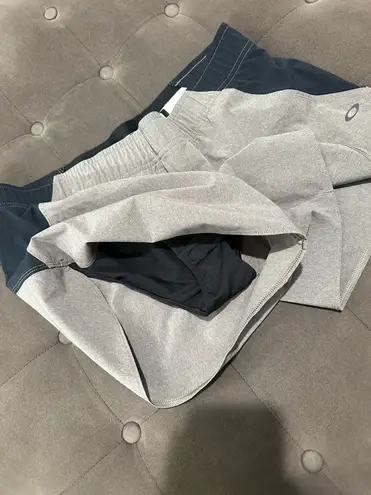 Oakley Women’s athletic running shorts