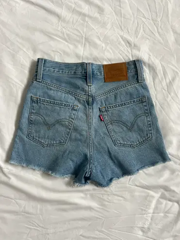 Levi's Ribcage Shorts