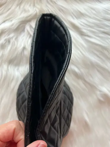 Quilted Bucket Hat Black