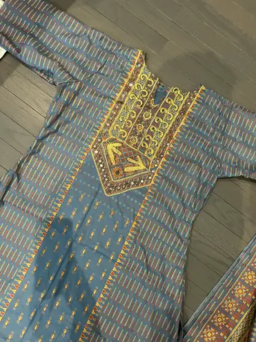 Pakistani/Indian 3pc Blue & Multi Color Embroidery Printed Shalwar Kameez Size M