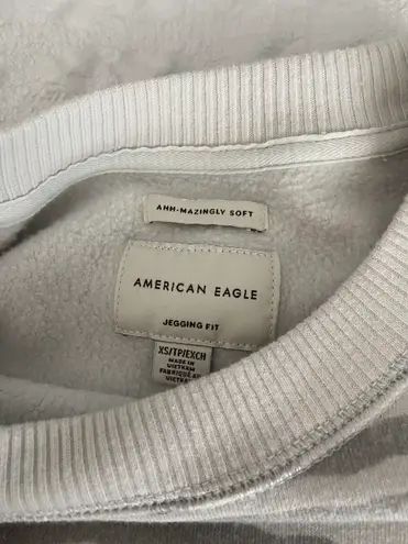 American Eagle oversized crewneck