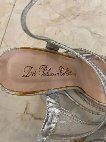 De Blossom Collection Women’s Elegant Strappy Heels