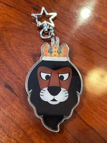 Lion Shaker Keychain Black
