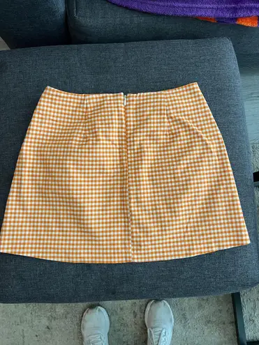 Urban Outfitters orange and white checkered mini skirt size XS