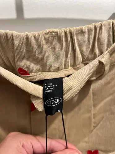 Cider In Love Beige Corduroy Pants Straight Fit Embroidered Heart Valentine Sz S