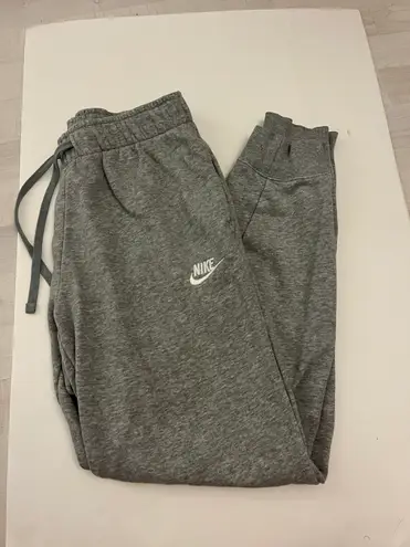 Nike Joggers