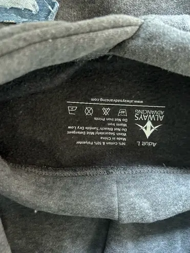 Denim Star Sweatshirt Gray Size L