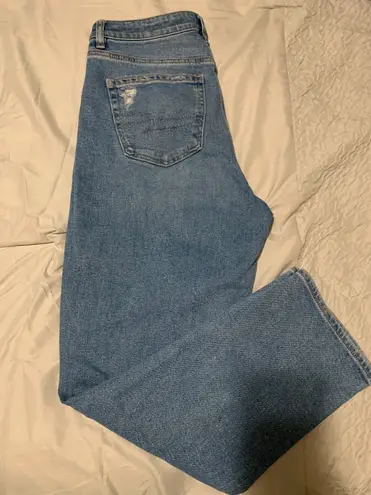 American Eagle Outfitters Mom Jeans