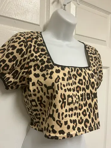 Daisy Street Leopard Lace Trim Crop Top