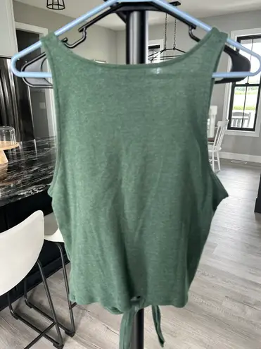 American Eagle Outfitters Cropped Tank