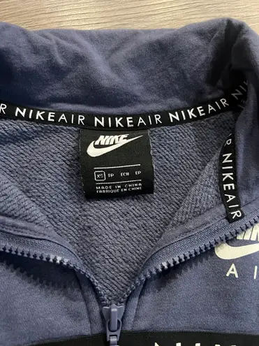 Nike Cropped Sweatshirt