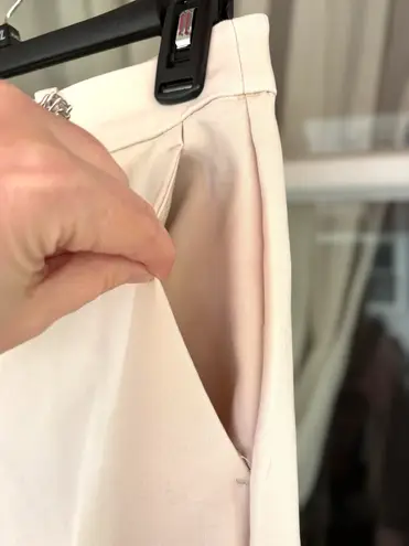 H&M  Women’s Size 4 Cream Stretch Slim Fit Tapered Cropped Trousers Modern Chic