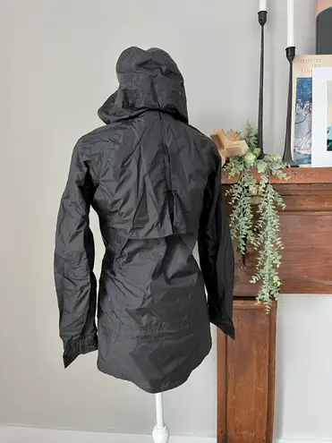 Lululemon Run Make it Rain Jacket Black