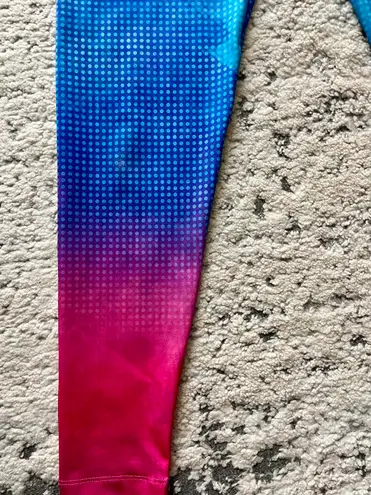 Oysho Blue and Pink Gradient Leggings