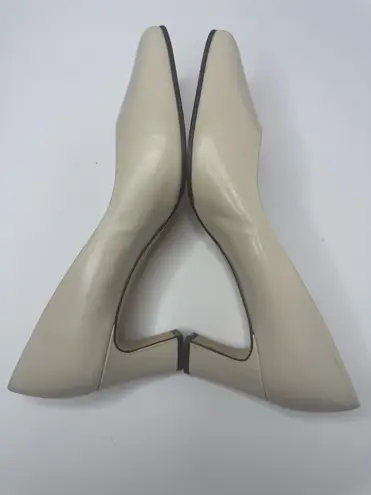 Etienne Aigner 'Taylor' Beige Heels Size 9.5M