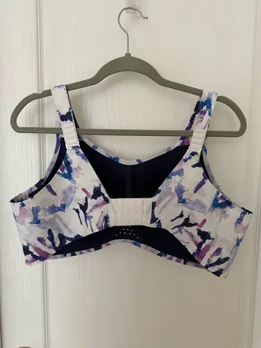 KNIX Woman’s Catalyst Sport Bra