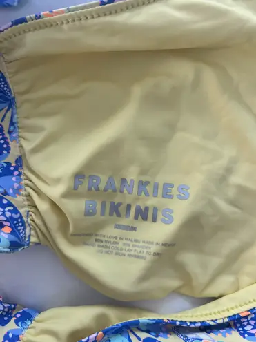 frankie's bikinis  Bikini One Shoulder Top