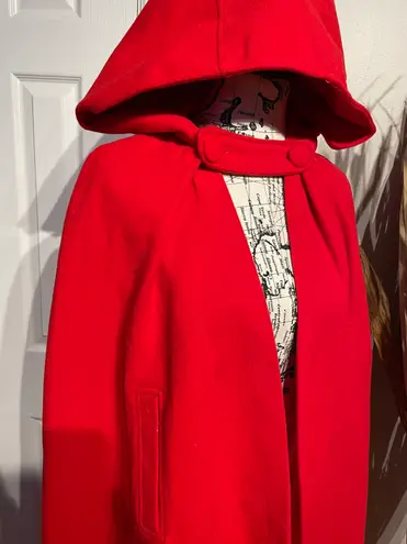 NWOT Costume Halloween👻🎃Cosplay Anime Cape Robin Hood Shawl little Red Riding Hood overcoat cover