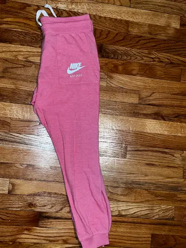 Nike Vintage Sweat Pants In Coral