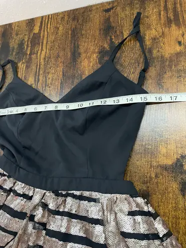 Miss Avenue gold sequin crisscross back dress SZ M