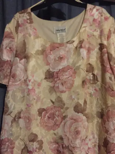 Anthony Richards Floral Dress w/Overlay