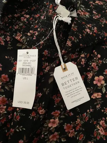 American Eagle  Floral Outfit 