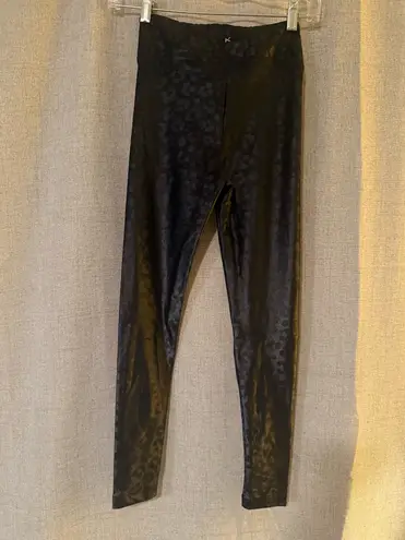 Koral | Lustrous High Rise Legging in Black Leopard | S