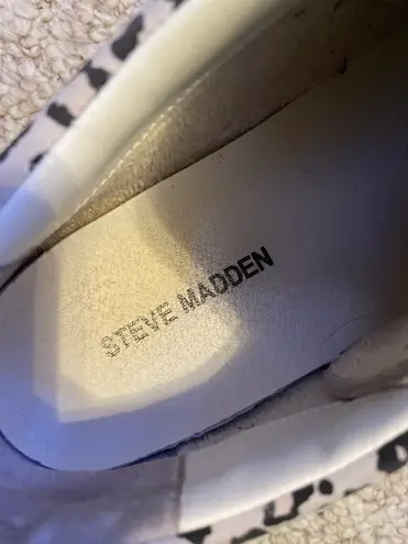 Steve Madden Star Sneakers