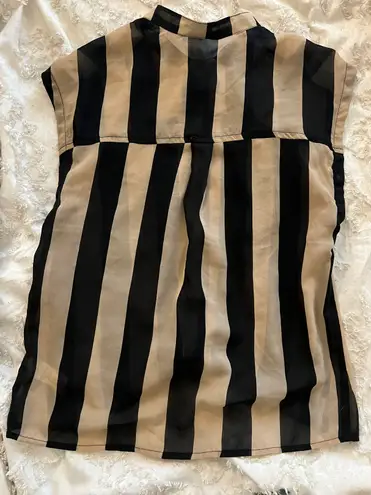 I Love H81 Tan And black Striped Sleeveless Top