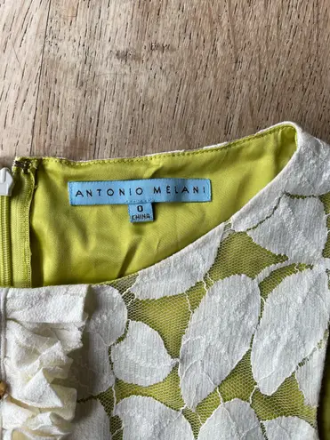 Antonio Melani  Floral Lace Shift Dress White Chartreuse Lined Sleeveless Size 0