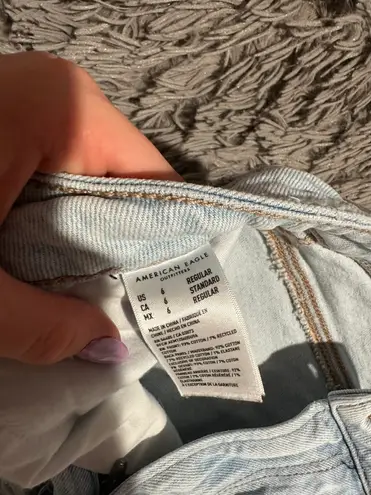 American Eagle Outfitters Moms Jeans