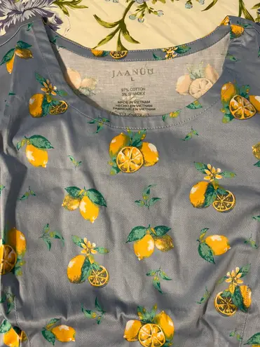 Jaanuu Scrub Top