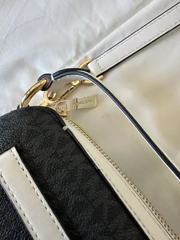 Michael Kors Shoulder Bag