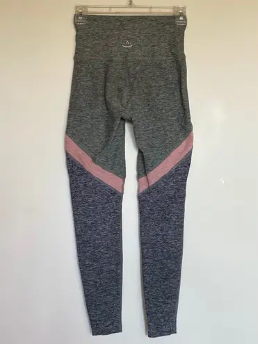 Beyond Yoga Spacedye Tri Panel high waisted green gray midi leggings S small