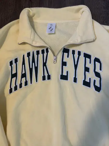Iowa Hawkeyes Light Yellow Quarter Zip Size XL