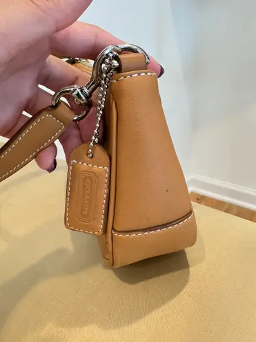 Coach Vintage Warm Brown/Tan Demi Baguette Bag