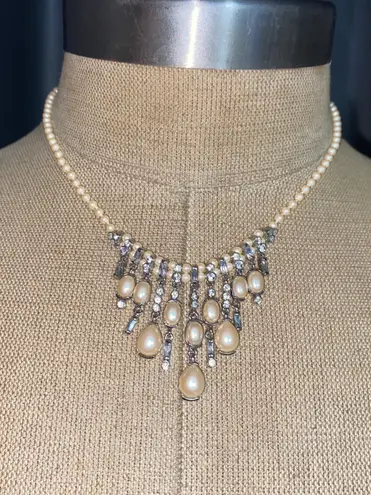 Monet Vintage  18” Silvertone Metal Chain Hanging Dangly Bib Style White Faux Pearl Rhinestone