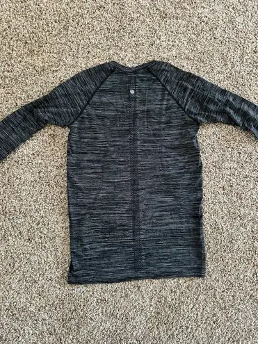 Lululemon Swiftly Tech Long Sleeve