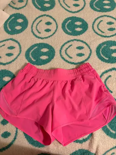 Lululemon Hotty Hot Short 2.5”