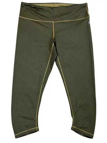 prAna Misty Capri Mid Rise Equinox Hiking Athletic Yoga Leggings Large