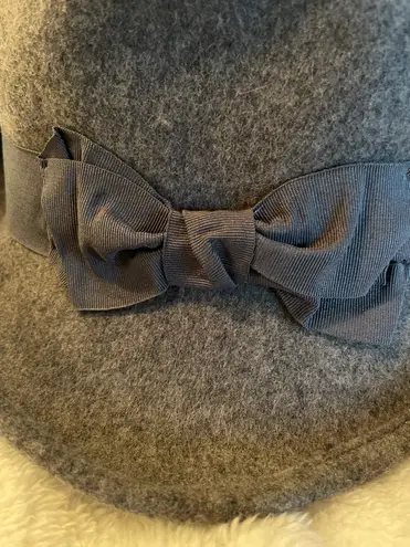 Nine West NWT Grey Wool Hat