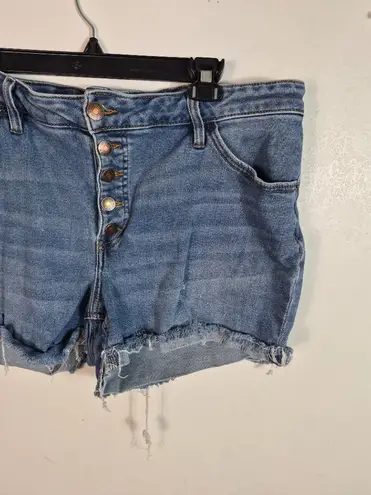 Ava & Viv Cutoff Jean Shorts